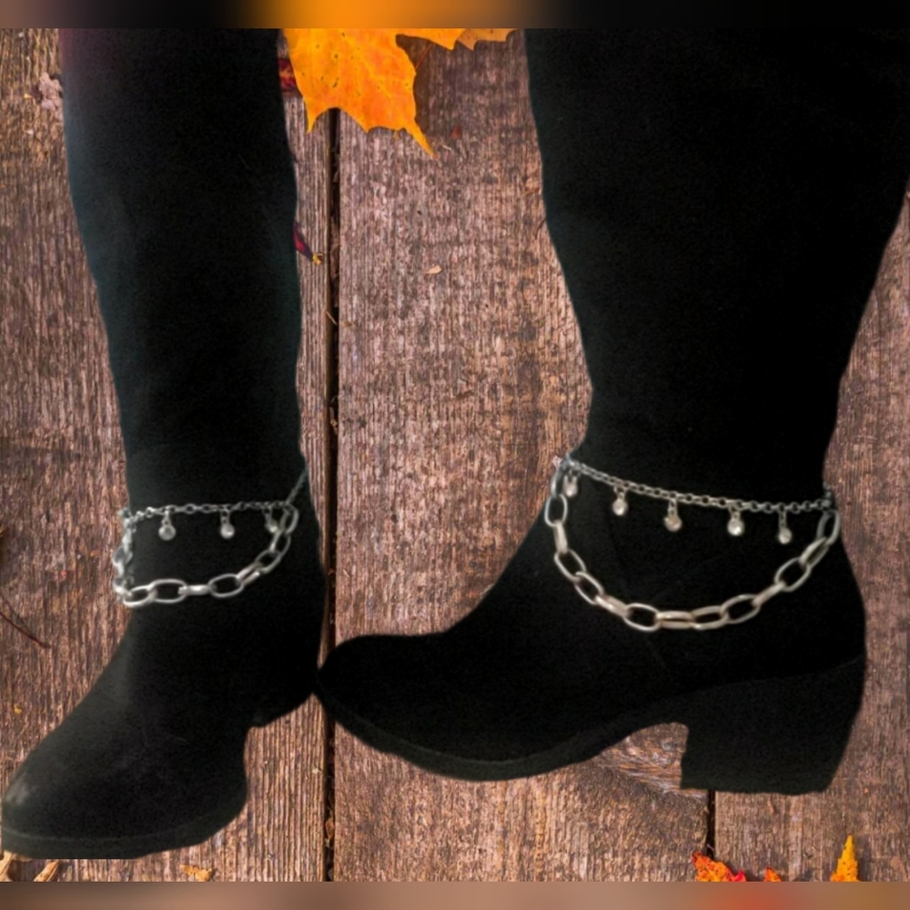 "Bootdazzle" over-boot anklets silver with rhinestones - Boots NOT INCLUDED